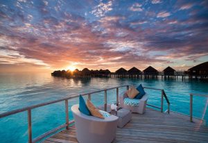Açık Oturma Alanları, Constance Halaveli Maldivler