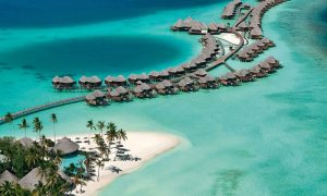 Constance Halaveli Resort Maldivler
