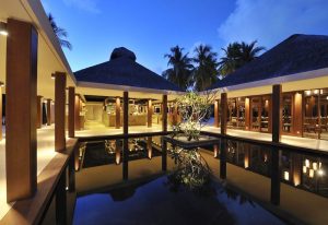 Restoranlar, Ayada Resort Maldivler