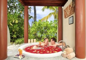 Balayı Turları, Centara Ras Fushi Maldives