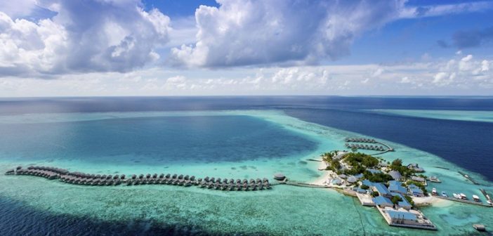 Centara Ras Fushi Maldivler