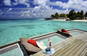 Water Villa Güneşlenme Alanları, Centara Ras Fushi Maldives